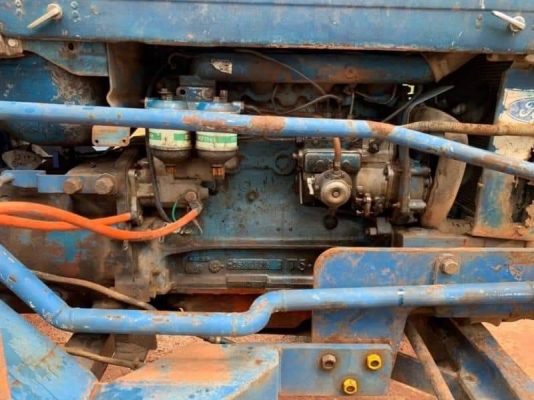 มาใหม่ 2 คัน ขาย คันละ 385,000 บาท   รถไถ Ford 6610 และ 6600  ติดคีบ KK กระบอกคู่ สภาพพร้อมใช้  รถอยู่  นครปฐม  โทร 0610710295  สนใจ รายการสินค้า อื่นๆ ที่ เว็ปไชค์ Truck2Hand https://www.truck2hand.com/index.php?actions=content/search&amp;member_id=13619