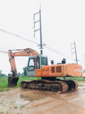 Hitachi EX200-1 เครื่องดี ปั้มแรง เอวแน่น สภาพดีพร้อมใช้งาน Hitachi EX200-1 เครื่องดี ปั้มแรง เอวแน่น สภาพดีพร้อมใช้งาน