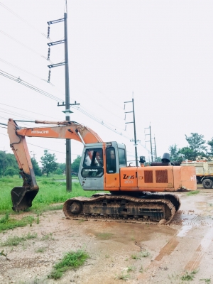 Hitachi EX200-1 เครื่องดี ปั้มแรง เอวแน่น สภาพดีพร้อมใช้งาน