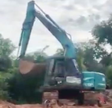 ขายด่วน KOMATSU PC 120-6 Spec ญี่ปุ่น บอดี้สวยๆพร้อมใช้งานได้เลย เครื่อง ISUZU 4BD1 ติดตั้ง แถมเครื่องเก่า KOMATSU ให้ครบทุกอุปกรณ์เลยนะครับราคานี้ ช่วงล่างเอวแน่น บูมอาร์มสวย เอกสารสัญญาซื้อขาย ต่อรองได้ครับ