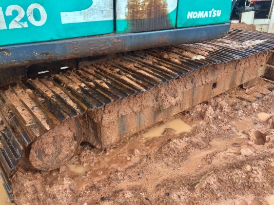 ขายด่วน KOMATSU PC 120-6 Spec ญี่ปุ่น บอดี้สวยๆพร้อมใช้งานได้เลย เครื่อง ISUZU 4BD1 ติดตั้ง แถมเครื่องเก่า KOMATSU ให้ครบทุกอุปกรณ์เลยนะครับราคานี้ ช่วงล่างเอวแน่น บูมอาร์มสวย เอกสารสัญญาซื้อขาย ต่อรองได้ครับ