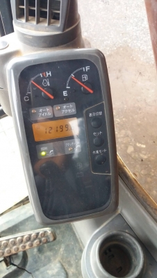 ขาย 1,290,000 HITACHI zx 225 usr เล่มทะเบียน  ไฟฟ้าครบ เครื่องดี เอวแน่น ช่วงล่างเต็ม รถสวยเหมือนรถใหม่ สภาพพร้อมใช้งานเอกสารพร้อมโอน รถอยู่ จันทบุรี 090-772-3710 090-772-3708