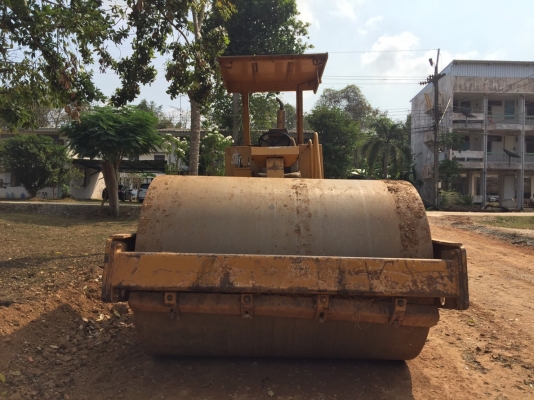 ขาย 590,000 รถบดสั่นสะเทือนขนาด 10 ตัน CAT cs 563 เครื่องดี เกียร์แรง เอวแน่น ปั้มสั่นแรง 2 เพลา ล้อเหล็กหนาสวย ยางดี รถสวยพร้อมใช้ เอกสารซื้อขาย รถอยู่ ชลบุรี 090-772-3710 090-772-3708 ขาย 590,000 รถบดสั่นสะเทือนขนาด 10 ตัน CAT cs 563 เครื่องดี เกียร์แรง เอวแน่น ปั้มสั่นแรง 2 เพลา ล้อเหล็กหนาสวย ยางดี รถสวยพร้อมใช้ เอกสารซื้อขาย รถอยู่ ชลบุรี 090-772-3710 090-772-3708