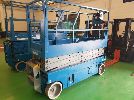 รถกระเช้าเก่านอก Genie ยกสูง 5 เมตร