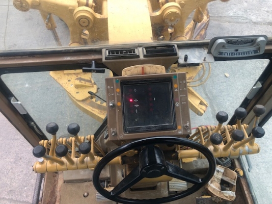 รถเกรด Cat140G-72V ปี1994 เก่านอก รุ่นอมตะยอดนิยม ใช้งานดี