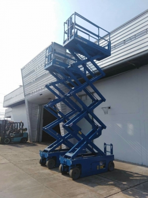 รถกระเช้าเก่านอก Genie ยกสูง 8 เมตร