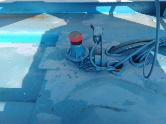 รถกระเช้าเก่านอก Genie ยกสูง 8 เมตร รถกระเช้าเก่านอก Genie ยกสูง 8 เมตร