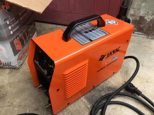 เครื่องตัดพลาสม่า ยี่ห้อJasic รุ่นcut40