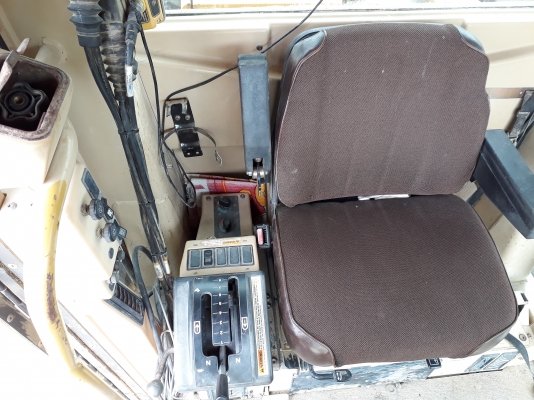 รถเกรด CAT :140H : 2ZK06014