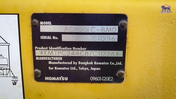 ขายรถแบคโฮ KOMATSU PC200LC-8M0 บูมยาว 16 เมตร แท้จากโรงงาน
