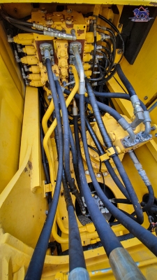 ขายรถแบคโฮ KOMATSU PC200LC-8M0 บูมยาว 16 เมตร แท้จากโรงงาน