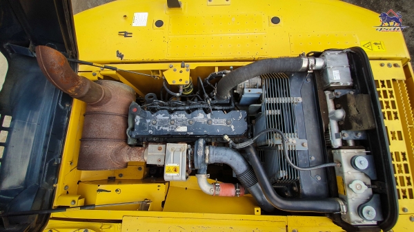 ขายรถแบคโฮ KOMATSU PC200LC-8M0 บูมยาว 16 เมตร แท้จากโรงงาน
