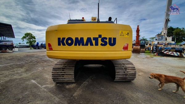 ขายรถแบคโฮ KOMATSU PC200LC-8M0 บูมยาว 16 เมตร แท้จากโรงงาน