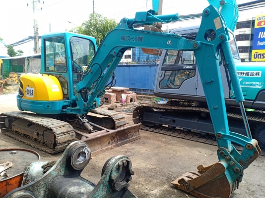 ขายจ้า..KUBOTA U40-3. เก่านอกแท้  สภาพสวย  เดิมๆๆ  พร้อมใช้  โทร 089-3818694  จ๊อย