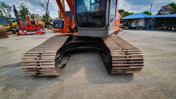 ขายรถแบคโฮ HITACHI ZX200-1 ใช้งาน ใช้งาน 11,xxx ชั่วโมง ขายรถแบคโฮ HITACHI ZX200-1 ใช้งาน ใช้งาน 11,xxx ชั่วโมง