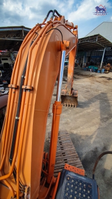 ขายรถแบคโฮ HITACHI ZX200-1 ใช้งาน ใช้งาน 11,xxx ชั่วโมง ขายรถแบคโฮ HITACHI ZX200-1 ใช้งาน ใช้งาน 11,xxx ชั่วโมง