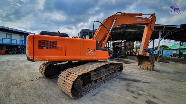 ขายรถแบคโฮ HITACHI ZX200-1 ใช้งาน ใช้งาน 11,xxx ชั่วโมง ขายรถแบคโฮ HITACHI ZX200-1 ใช้งาน ใช้งาน 11,xxx ชั่วโมง
