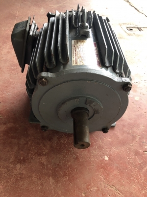 ขายมอเตอร์ไฟฟ้า MITSUBISHI. 5HP(3.7 kw)