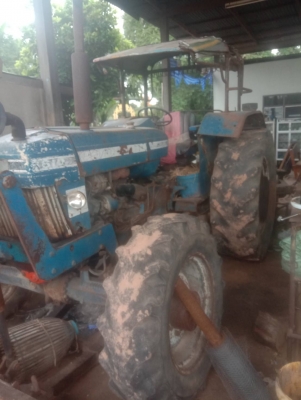ขายรถไถ2เพลาFoRD 6610 ตามสภาพ มีใบดันหน้า มีผลาน มีเอกสารเล่มทะเบียน ราคา220,000บาท ติดต่อคุณอ๊อฟ พิจิตร 086-737-9991