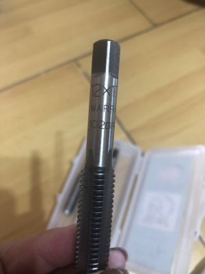 ขายTAPSเกลียว M12X1.75