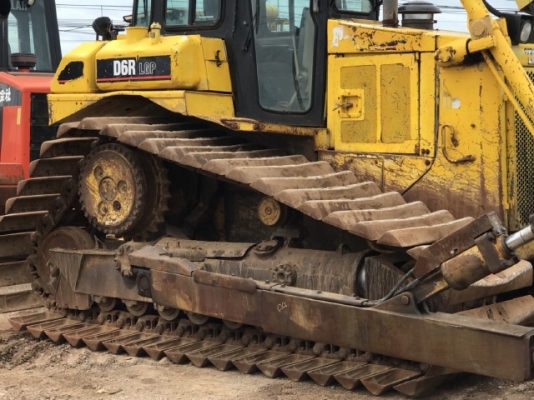 ขายรถดันดิน CAT D6R นำเข้าเองจากญี่ปุ่น สภาพสวยพร้อมใช้ มีVDOการทำงานครับ