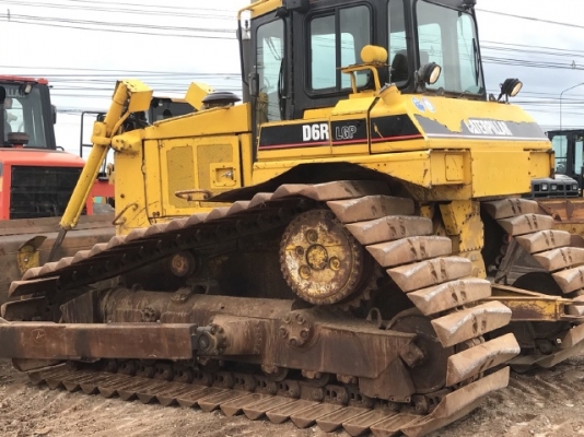 ขายรถดันดิน CAT D6R นำเข้าเองจากญี่ปุ่น สภาพสวยพร้อมใช้ มีVDOการทำงานครับ