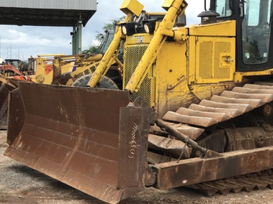 ขายรถดันดิน CAT D6R นำเข้าเองจากญี่ปุ่น สภาพสวยพร้อมใช้ มีVDOการทำงานครับ