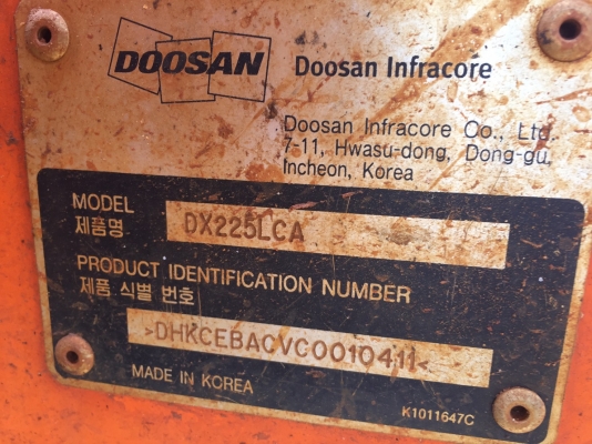 ขายด่วน รถแบคโฮ DOOZAN   DX225LCA. สภาพดีมาก. ติดต่อด่วน. 0910617179