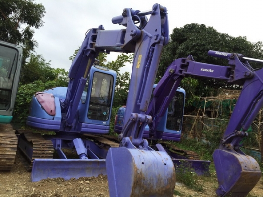ขายรถขุด KOิMATSU PC75-UU-2