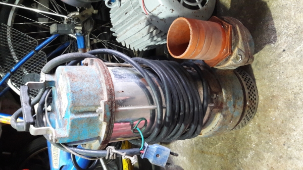 ขาย !! ไดโว่.ขนาด1แรง3"ไฟ220v.