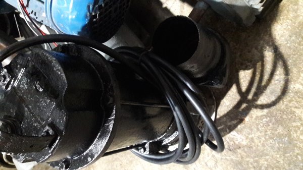 ขาย !! ไดโว่.ขนาด1แรง3"ไฟ220v.