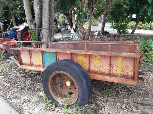 เทนเลอร์ต่อพวงรถไถลากของสนใจสอบถามใด้คับ