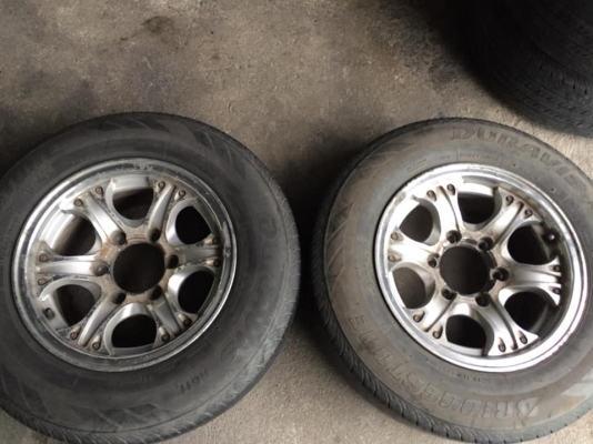 แม๊ก.JRD-15x7.5 ET20 พร้อมบริสโตน215/70/15ปี16 ดอกแน่นๆ โทร0879050181.ส่งได้