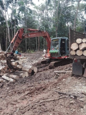 ขายHITACHI EX60-3 ราคา 380,000