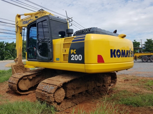 ขายด่วน!! Komatsu PC200-8MO ไมล์ 4,300 สภาพสวยสวย