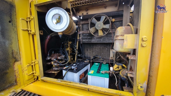 KOMATSU PC120-6 พิมพ์นิยม เก่านอกผ่านการใช้งานในไทย รวม 9 พันชั่วโมง