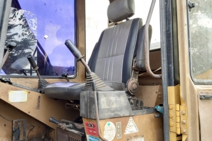 ขาย!! >>> CAT E120B สวยเดิม บอดี้สวย มีอินวอย <<< เบอร์ติดต่อ 098-7155789 086-4631102