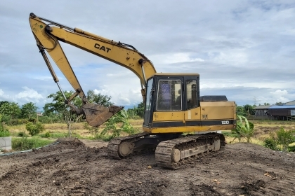 ขาย!! >>> CAT E120B สวยเดิม บอดี้สวย มีอินวอย <<< เบอร์ติดต่อ 098-7155789 086-4631102