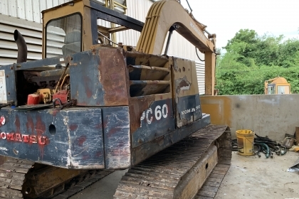 ขาย!! &gt;&gt;&gt; Komatsu 10HT เท่า PC60 รุ่นทนทาน &lt;&lt;&lt; เบอร์ติดต่อ 098-7155789 086-4631102