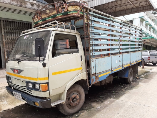 ขาย HINO KM779 ปี36 117แรง