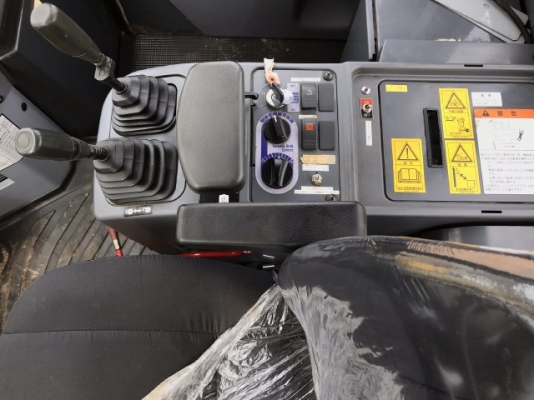 ขายรถตักล้อยาง KOMATSU WA320-5 นำเข้าเองจากญี่ปุ่น สภาพสวยพร้อมใช้ มีVDOการทำงานครับ