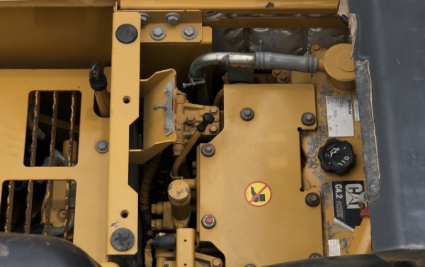 ขายรถขุด 313DCR ปี 2013 (3,xxx ชั่วโมง) นำเข้าเองจากญี่ปุ่น สภาพสวยพร้อมใช้ มีVDOการทำงานครับ