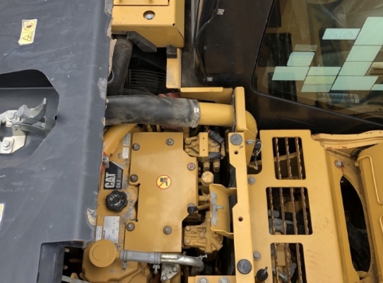 ขายรถขุด 313DCR ปี 2013 (3,xxx ชั่วโมง) นำเข้าเองจากญี่ปุ่น สภาพสวยพร้อมใช้ มีVDOการทำงานครับ