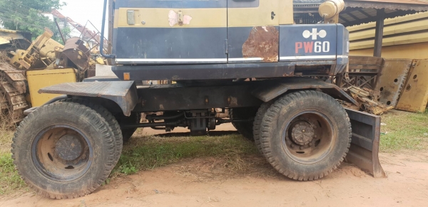 ขายPW60-3 พร้อมทำงาน -O/H เครื่องยนต์ใหม่