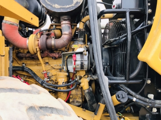 ขายรถตักล้อยาง CAT 962H นำเข้าเองจากญี่ปุ่น สภาพสวยพร้อมใช้ มีVDOการทำงานครับ