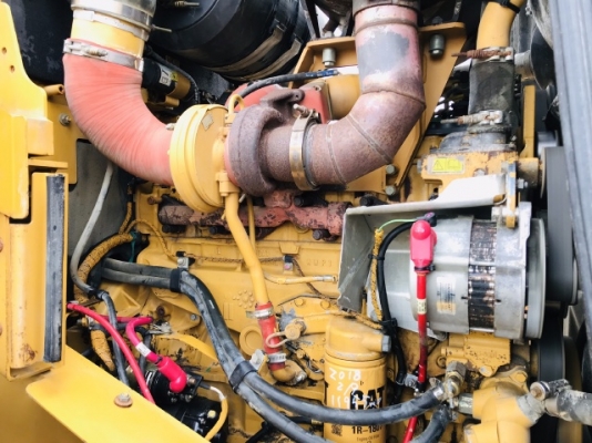 ขายรถตักล้อยาง CAT 962H นำเข้าเองจากญี่ปุ่น สภาพสวยพร้อมใช้ มีVDOการทำงานครับ