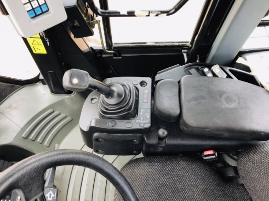 ขายรถตักล้อยาง CAT 962H นำเข้าเองจากญี่ปุ่น สภาพสวยพร้อมใช้ มีVDOการทำงานครับ