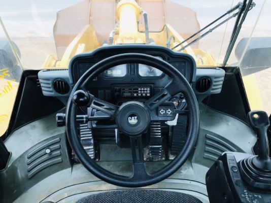 ขายรถตักล้อยาง CAT 962H นำเข้าเองจากญี่ปุ่น สภาพสวยพร้อมใช้ มีVDOการทำงานครับ