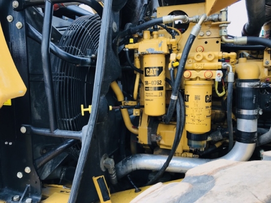 ขายรถตักล้อยาง CAT 962H นำเข้าเองจากญี่ปุ่น สภาพสวยพร้อมใช้ มีVDOการทำงานครับ