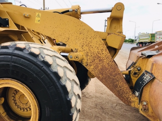 ขายรถตักล้อยาง CAT 962H นำเข้าเองจากญี่ปุ่น สภาพสวยพร้อมใช้ มีVDOการทำงานครับ